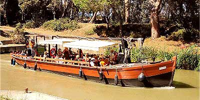Gabarre passagers en bois