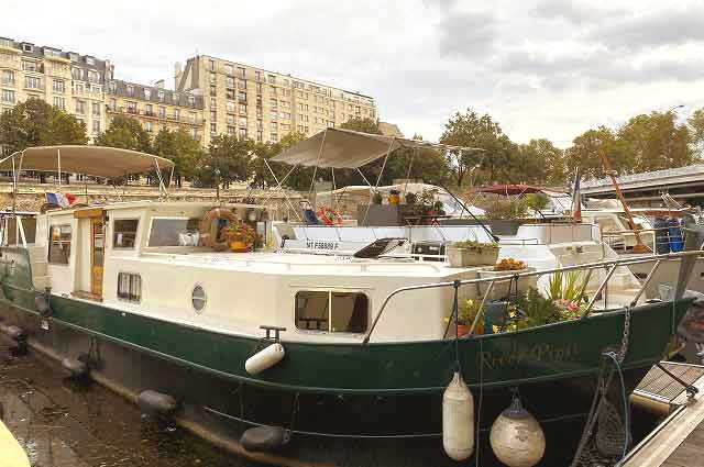 Bateau fluvial Paris Bastille