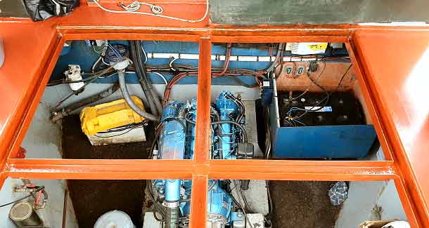 Moteur et batteries bateau