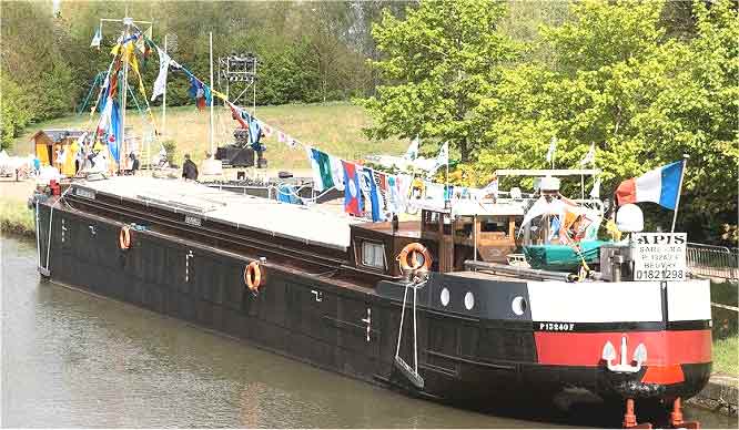 Beuvry bateau fluvial en vente