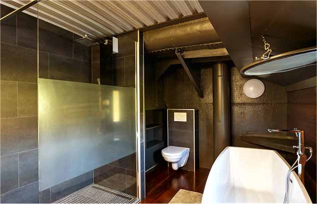 Logement marinier toilettes