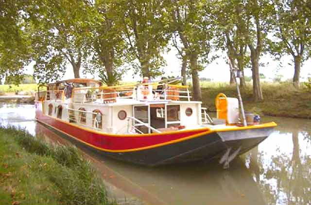 Péniche modèle Silure 2002