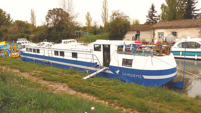 Canal du Midi et péniche en vente