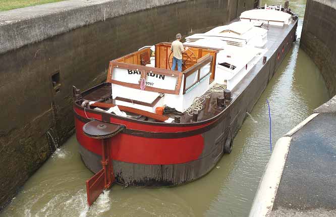 Peniche Baladins Canal du Midi