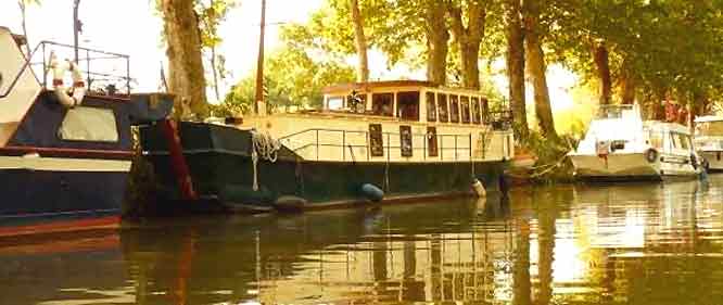 Peniche A Vendre Pnich Bateau Fluvial Tjalk Luxemotor Freycinet