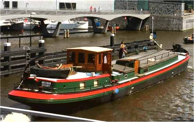 Amsterdam peniche fluviale en vente
